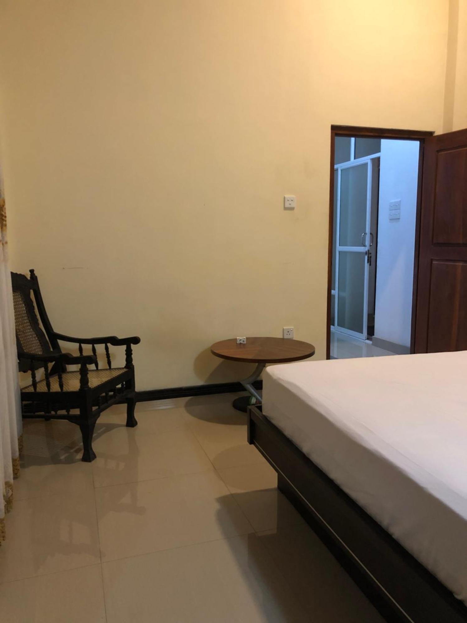Senarathna Guest House Велигама Экстерьер фото